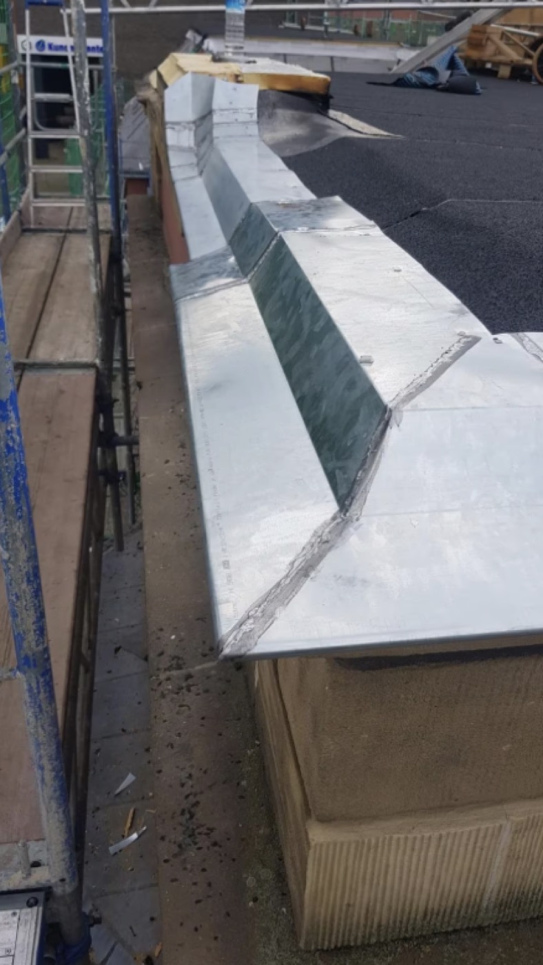 Referenzbild 06 von Dachdecker Reparatur & Sanierung