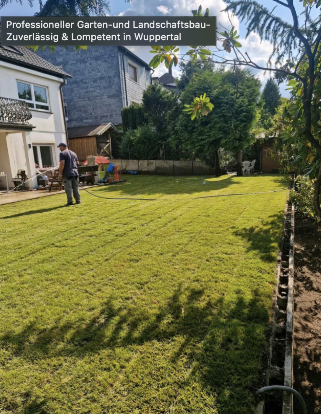 Neu angelegte Rasenfläche und Gartenarbeit von Karim Makkaoui in Wuppertal